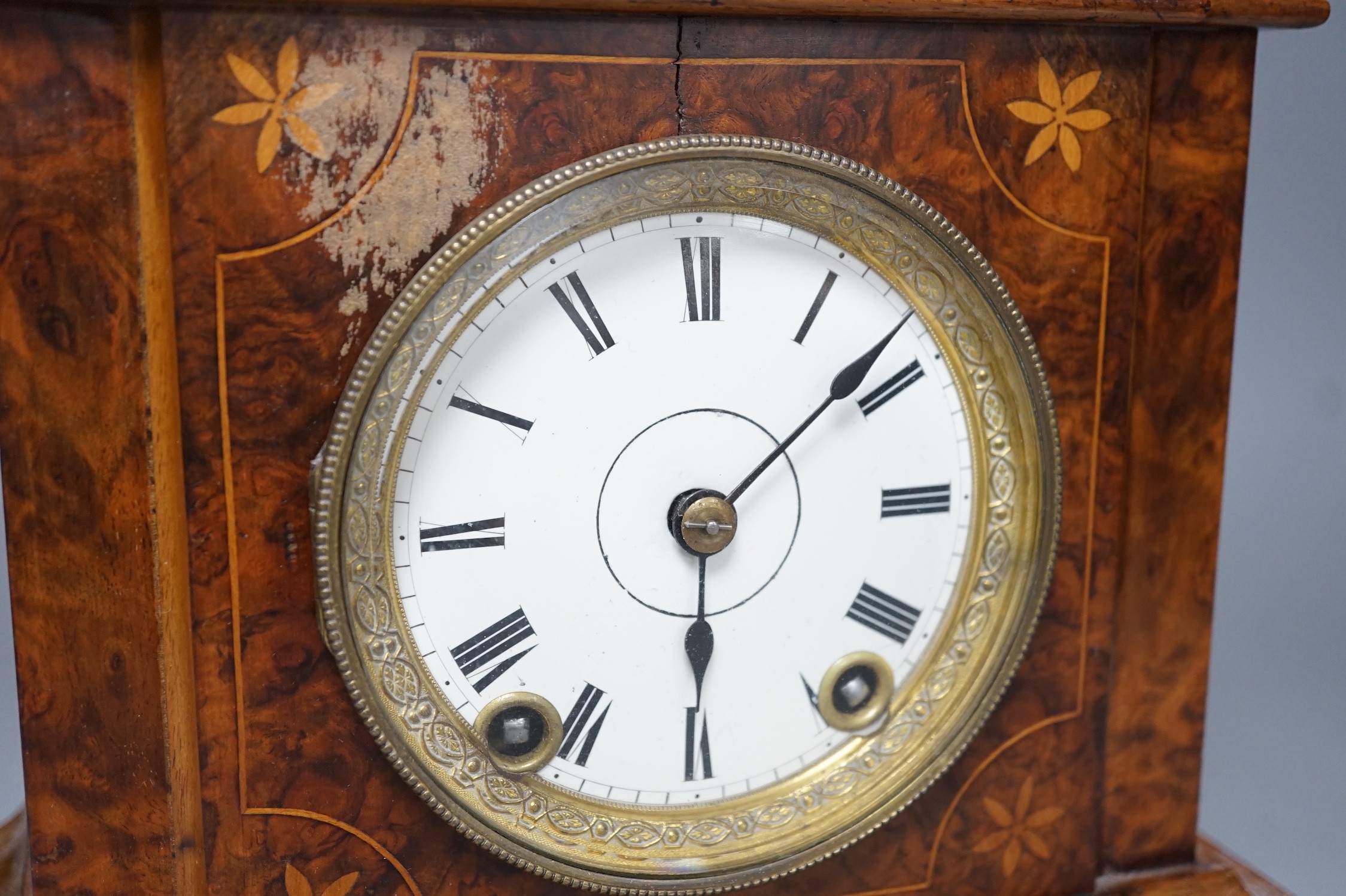 A late 19th century burr walnut and marquetry mantel clock, 21.5cm high